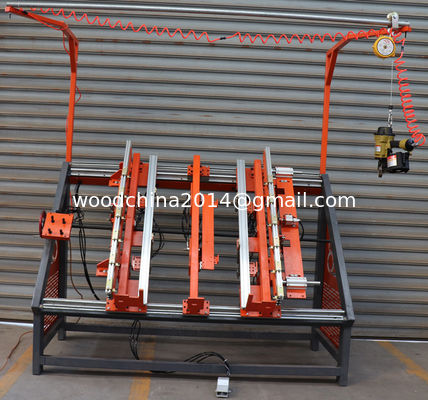 Pallet di legno che inchioda macchina, macchina di legno dell'assemblea del pallet, macchina semiautomatica del pallet