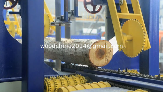 Macchina per segatura a fascia verticale per la lavorazione automatica del legno
