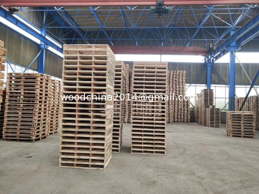 Pallet di legno che inchioda macchina, macchina di legno dell'assemblea del pallet, macchina semiautomatica del pallet