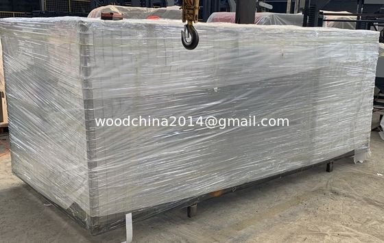 Macchina per lo smontaggio dei pallet, disassemblatore di pallet, lavorazione dei pallet Larghezza del pallet 1750 mm