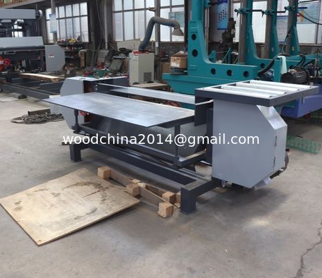 Macchina per lo smontaggio dei pallet, disassemblatore di pallet, lavorazione dei pallet Larghezza del pallet 1750 mm