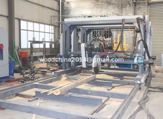 Segatrice a lame circolari gemelle con comandi CNC completamente automatici per la lavorazione del legno
