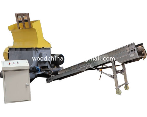 Macchina di triturazione di pallet di legno di buona qualità e prezzo conveniente in vendita, Trinciatrice per il riciclaggio di pallet sprecati
