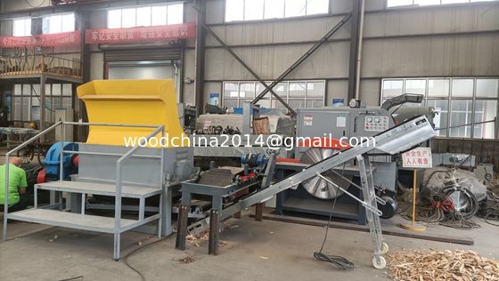 Macchine di triturazione di pallet di legno compatto, frantumatrici di pallet con magnete per l'industria domestica
