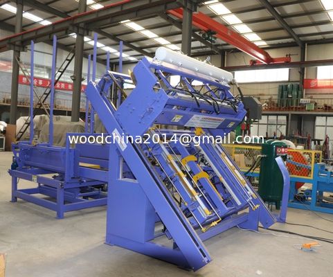 Pallet di legno automatico che inchioda la macchina del creatore del pallet della macchina, pallet automatico che inchioda macchina con l'operazione pneumatica