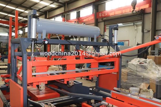 Macchine per la manipolazione di pallet di legno automatiche