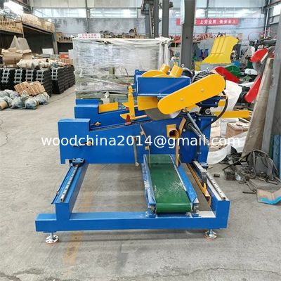 Incrocio di legno automatico del bordo della plancia che taglia la doppia macchina della sega della disposizione dell'estremità