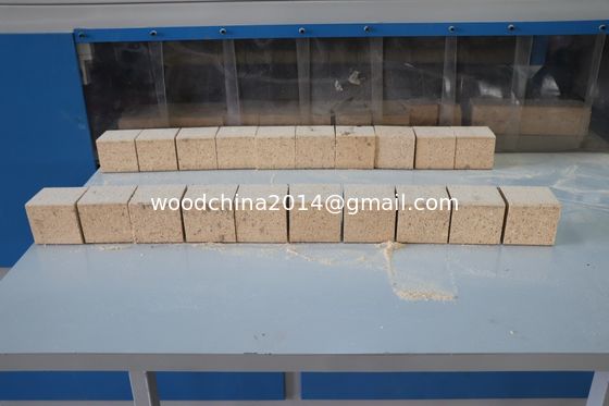 Seghe per taglio di blocchi di pallet a lame multiple Seghe per taglio di blocchi di pallet in legno multi-euro automatiche