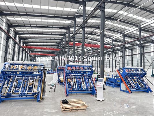 Macchina automatica per pallet in legno ad alta capacità con imballaggio e trasportatore