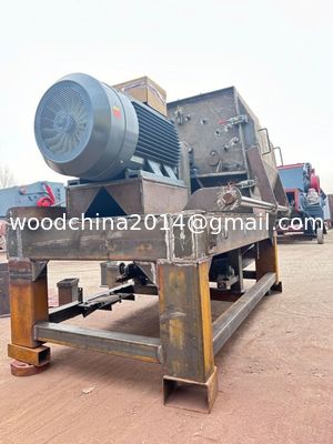 Macchina di frantumazione di polvere di legno con raccoglitore di polvere di legno per pellet di legno