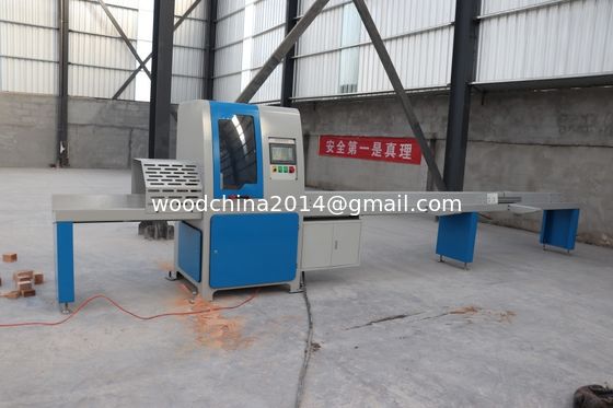 Macchina per pallet di legno Tavola automatica tagliata macchina da sega Siemens PLC schermo sensoriale