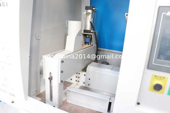 Macchine automatiche per la lavorazione del legno a CNC