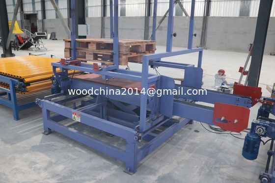 Macchina di assemblaggio di pallet europei Industrial Automatic Wood Pallet Nailing Machine per la produzione di pallet di legno