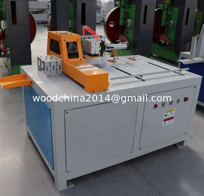 Macchine di taglio automatiche di blocchi di legno per l'industria Linea di produzione