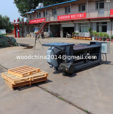 Macchine per lo smontaggio di pallet Dismontatore di pallet in vendita Macchine per il riciclaggio di pallet in legno diesel